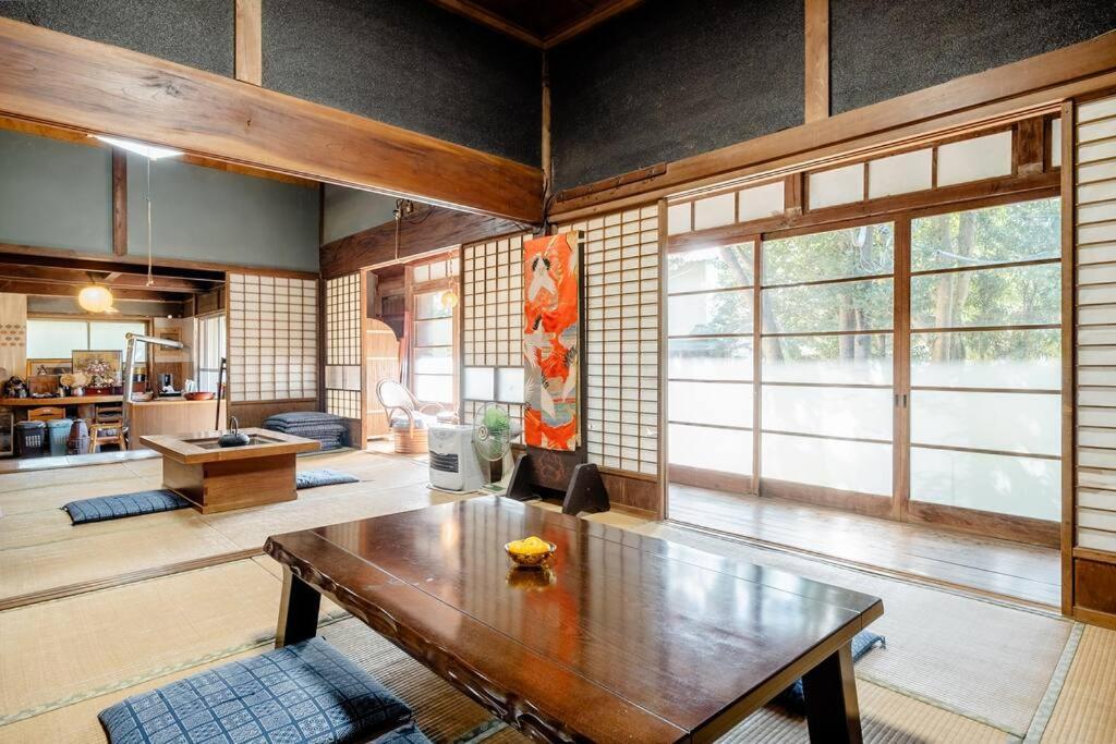 ゲストハウス+カフェわ　１日１組限定！ 築１００年の農家の古民家で宿泊体験、薪でお風呂沸かせます。焚き火もできます。 Kannami Екстер'єр фото